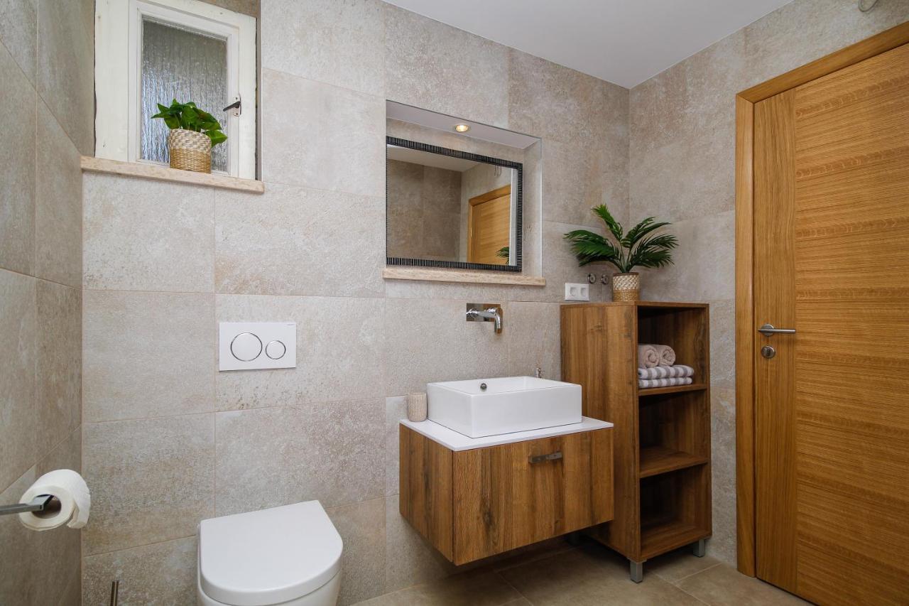 Apartments Balach ポレッチ エクステリア 写真