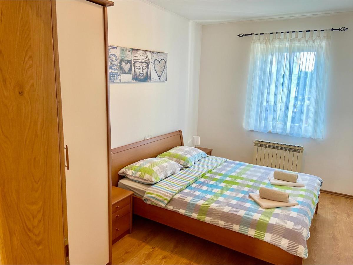 Apartments Balach ポレッチ エクステリア 写真